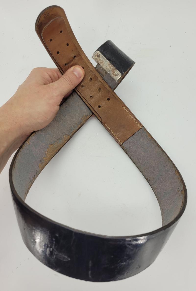 HJ belt and buckle