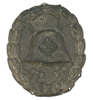 1st model Silver wound badge