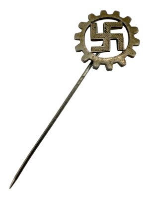 DAF member pin