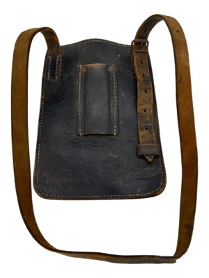 Heer field lantern chest carry case