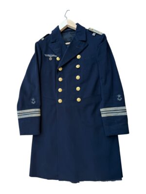 Kriegsmarine coat named to Commander  Ubootsbegleitschiff "Erwin Wassner" - Pies Gottfried