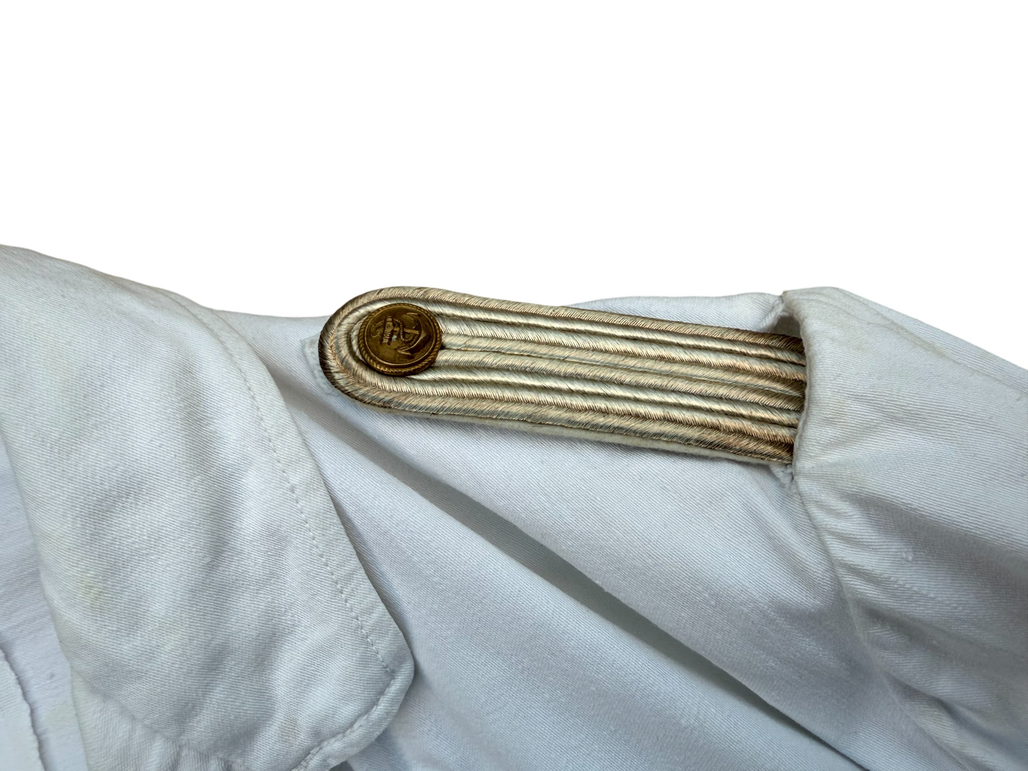 Kriegsmarine White Summer Tunic for Officers named to Uboot commander Robert Schetelig - Image 10