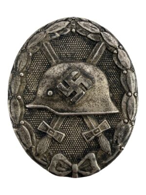 Silver wound badge "30" zink