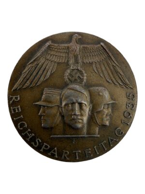 Reichsparteitag 1935 day badge (2)